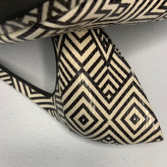 Jessica Simpson Woven Edgy Abstract Geo Aztec Stiletto Heel Pumps - Size 6 - Picture 6 of 6